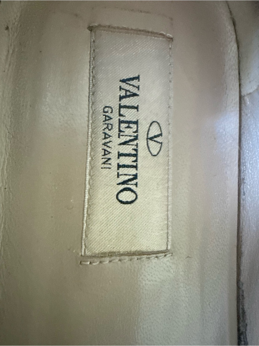 Valentino Rockstud Pointed Toe Ballet Flats - Picture 11 of 12